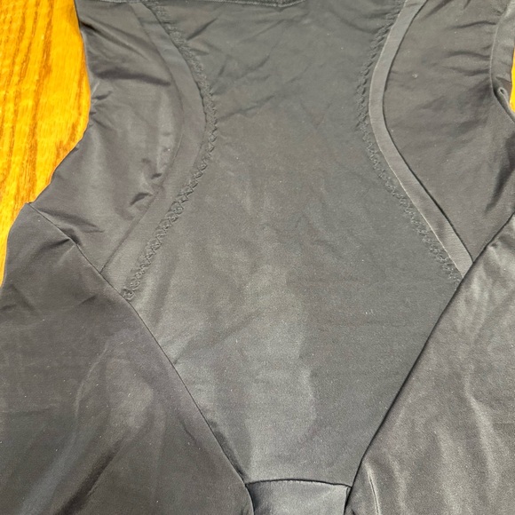 Maidenform High Waist Thigh Slimmer Shapewear Size Small - Picture 6 of 10